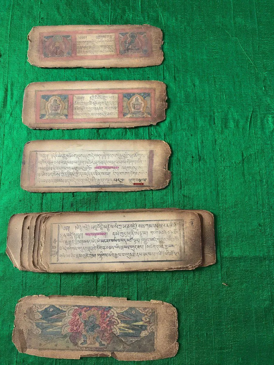 1116 Antique Tibetan / Mongolian Buddhist Manuscript