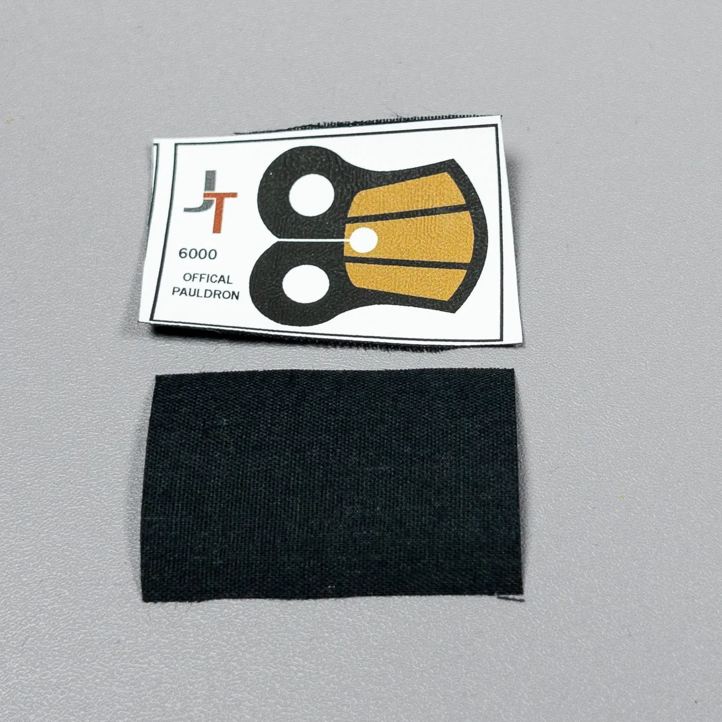 JONAK Toys Custom Cloth: Official-Style Commander Pauldron