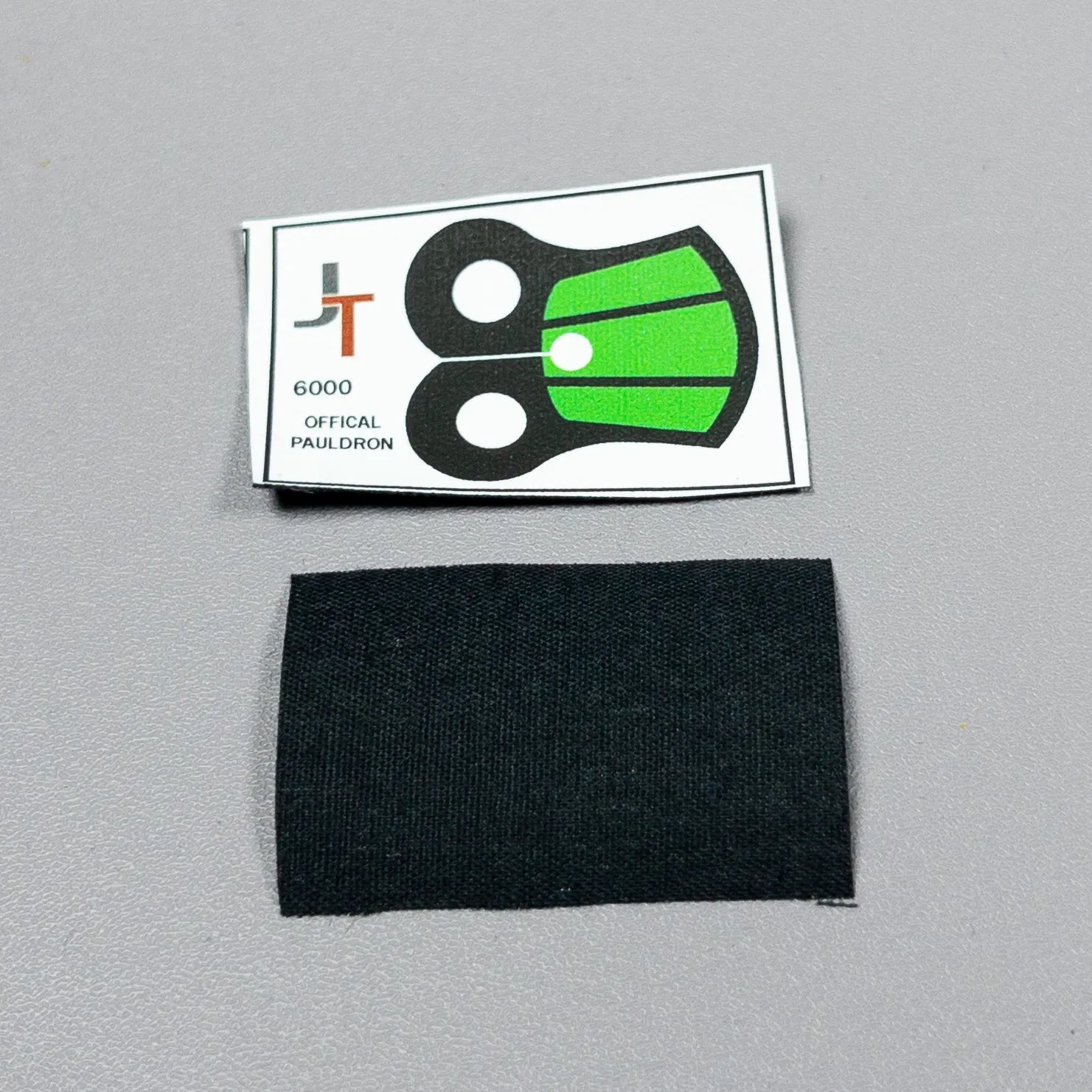 JONAK Toys Custom Cloth: Official-Style Commander Pauldron