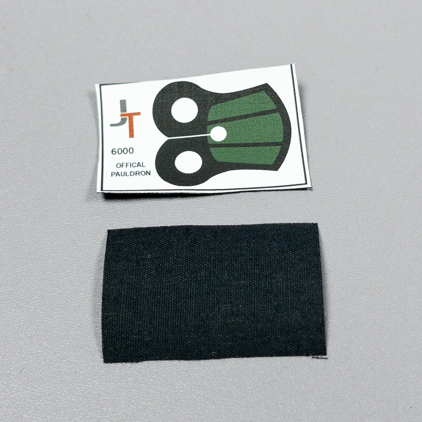 JONAK Toys Custom Cloth: Official-Style Commander Pauldron