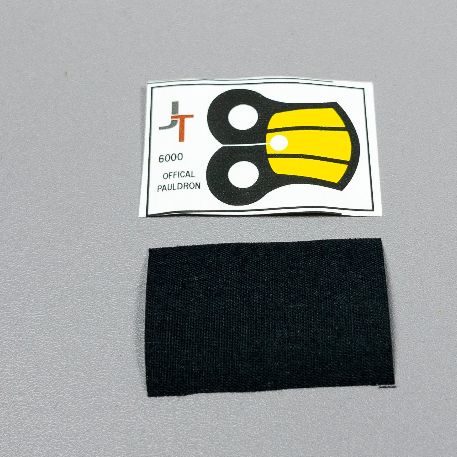 JONAK Toys Custom Cloth: Official-Style Commander Pauldron